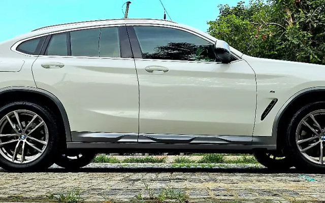 Second-hand 2019 BMW X4 M Sport X xDrive20d for sale in New Delhi-1