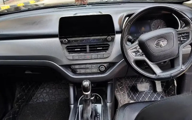 Tata Harrier XZA Dark Edition AT Second-hand 2021 Tata Harrier XZA Dark Edition AT for sale in New Delhi-5