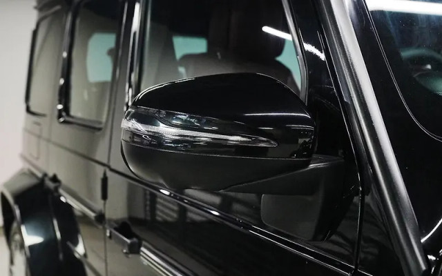 Second-hand 2021 Mercedes-Benz G-Class G 350d for sale in New Delhi-5