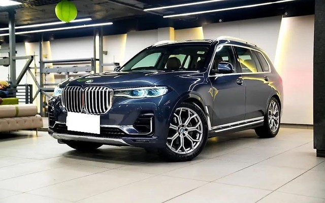 Second-hand 2019 BMW X7 xDrive30d DPE Signature for sale in New Delhi-3