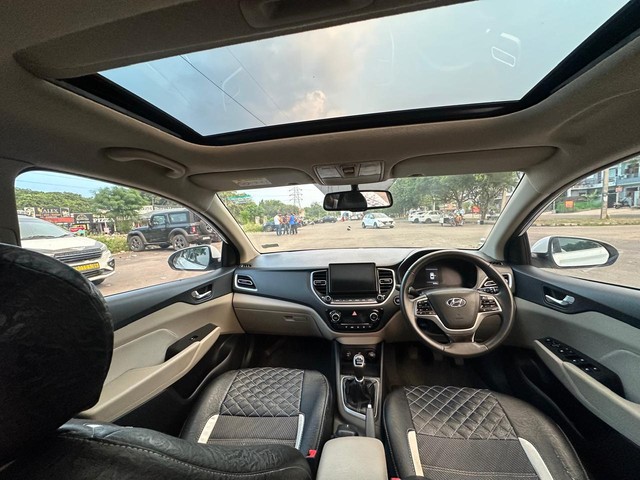 Second-hand 2022 Hyundai Verna SX Diesel for sale in Zirakpur-8