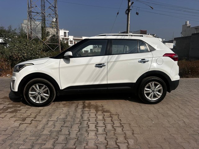 Second-hand 2017 Hyundai Creta 1.6 CRDi SX for sale in Zirakpur-2