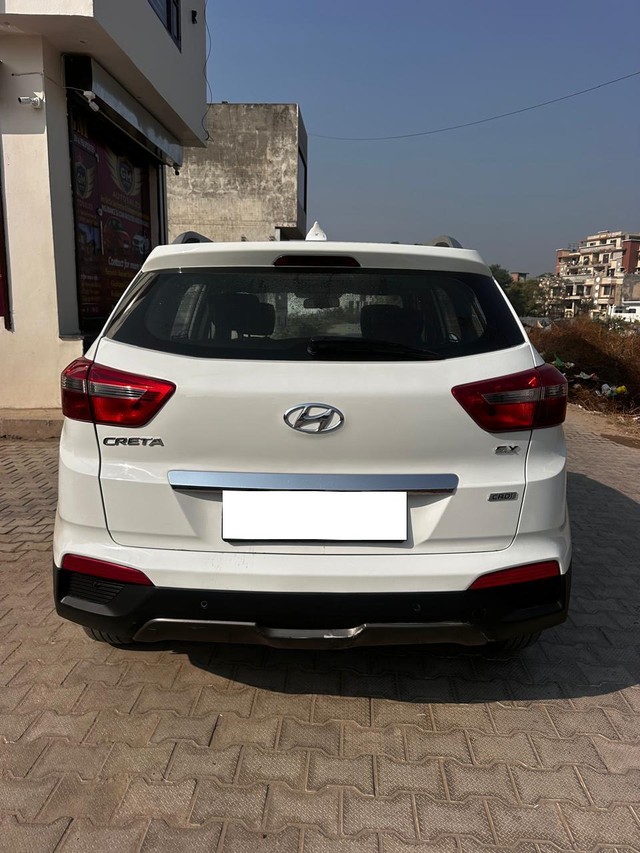 Second-hand 2017 Hyundai Creta 1.6 CRDi SX for sale in Zirakpur-1