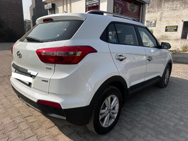 Second-hand 2017 Hyundai Creta 1.6 CRDi SX for sale in Zirakpur-9
