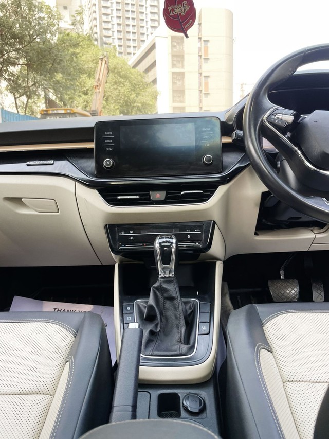 Second-hand 2022 Skoda Slavia 1.0 TSI Style AT BSVI for sale in Mumbai-11
