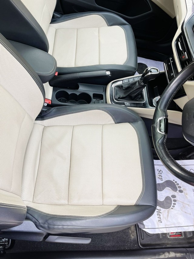 Second-hand 2022 Skoda Slavia 1.0 TSI Style AT BSVI for sale in Mumbai-7