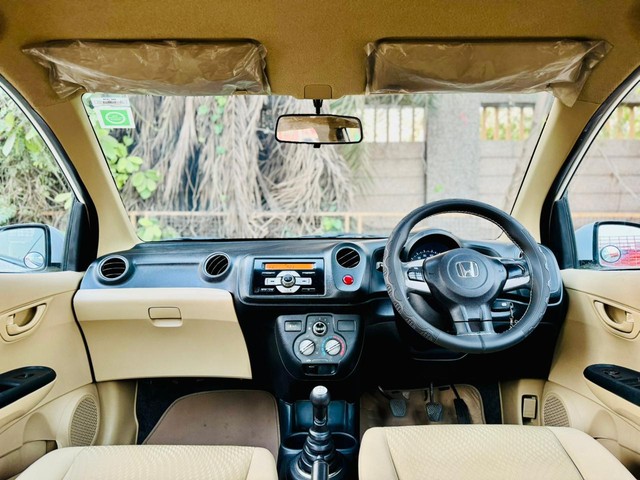 Second-hand 2015 Honda Amaze S i-Vtech for sale in Surat-6