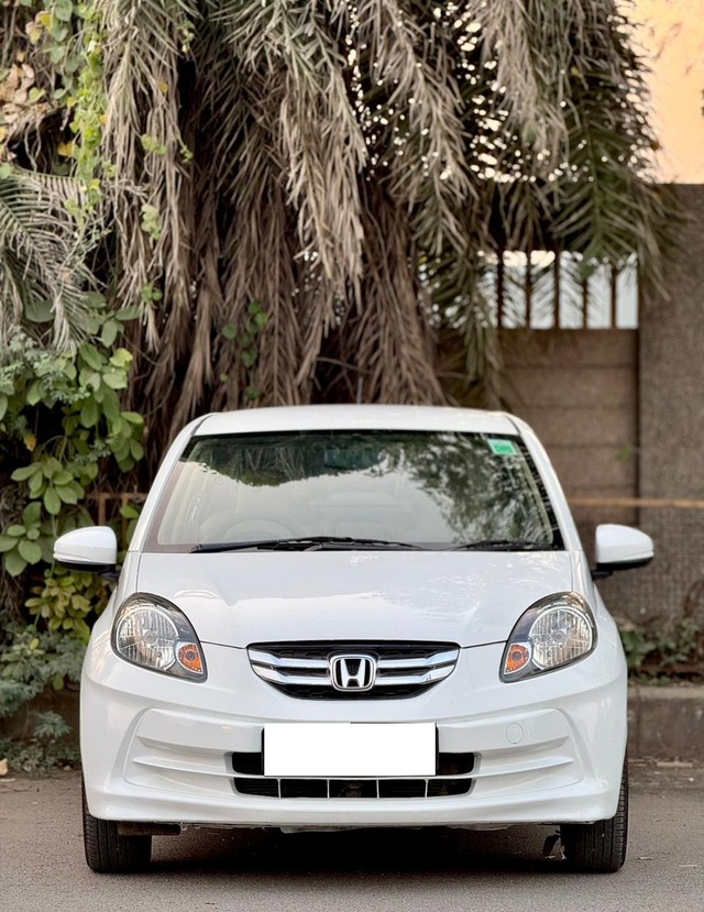 Second-hand 2015 Honda Amaze S i-Vtech for sale in Surat-5