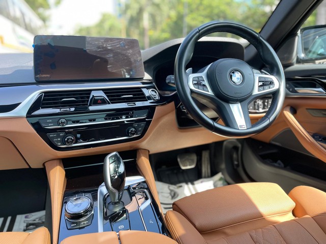 Second-hand 2022 BMW 5 Series 530i M Sport BSVI for sale in Mumbai-7
