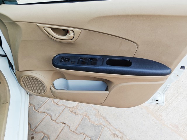 Second-hand 2016 Honda Brio 1.2 S MT for sale in Gurgaon-16