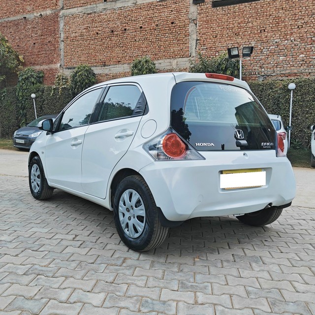 Second-hand 2016 Honda Brio 1.2 S MT for sale in Gurgaon-3