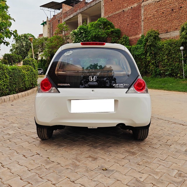 Second-hand 2012 Honda Brio S MT for sale in Gurgaon-2