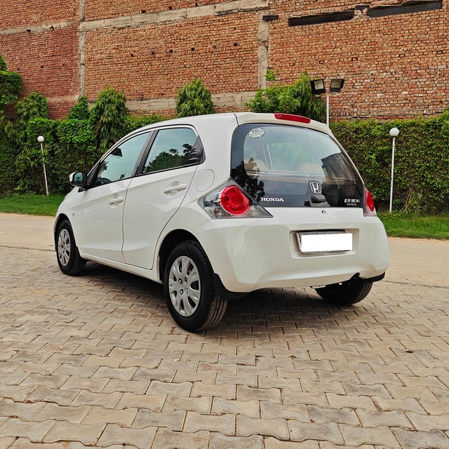 Second-hand 2012 Honda Brio S MT for sale in Gurgaon-3