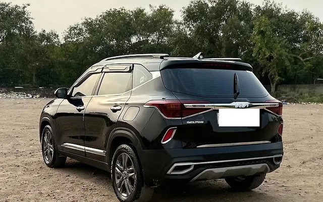 Second-hand 2023 Kia Seltos HTX IVT for sale in New Delhi-1