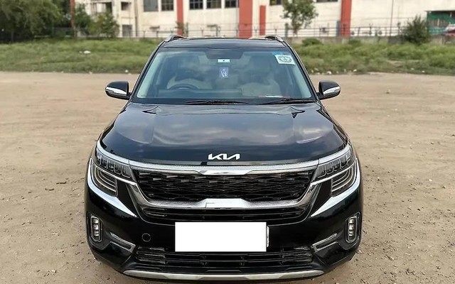 Second-hand 2023 Kia Seltos HTX IVT for sale in New Delhi-2