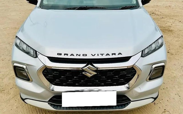 Second-hand 2023 Maruti Grand Vitara Sigma for sale in New Delhi-4