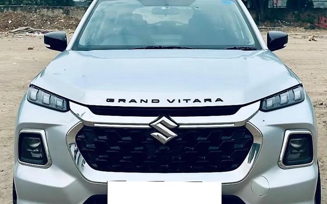 Second-hand 2023 Maruti Grand Vitara Sigma for sale in New Delhi-5