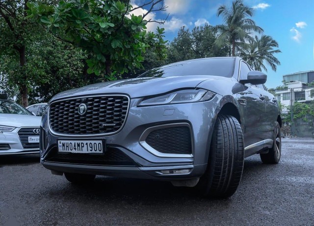 Second-hand 2024 Jaguar F-Pace 2.0 R-Dynamic S for sale in Mumbai-3