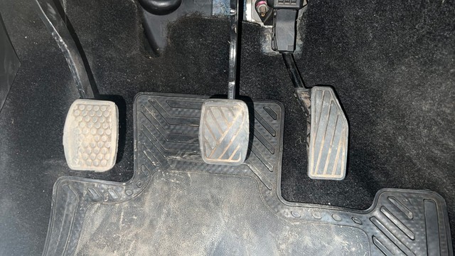 Second-hand 2021 Maruti XL6 Alpha for sale in Kolkata-14