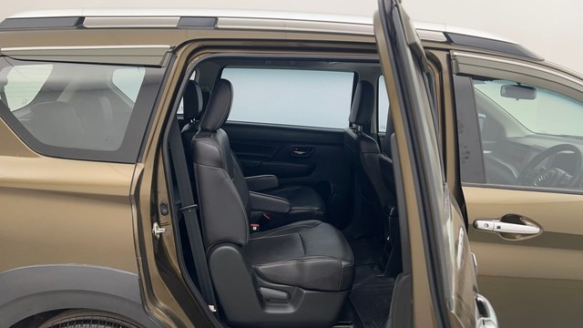 Second-hand 2021 Maruti XL6 Alpha for sale in Kolkata-33