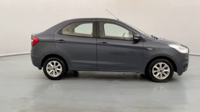 Second-hand 2016 Ford Aspire 1.5 TDCi Titanium for sale in Lucknow-2