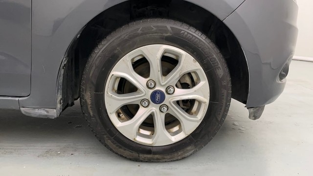 Second-hand 2016 Ford Aspire 1.5 TDCi Titanium for sale in Lucknow-17