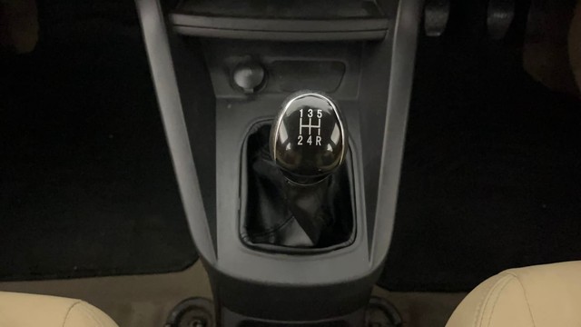 Second-hand 2016 Ford Aspire 1.5 TDCi Titanium for sale in Lucknow-12