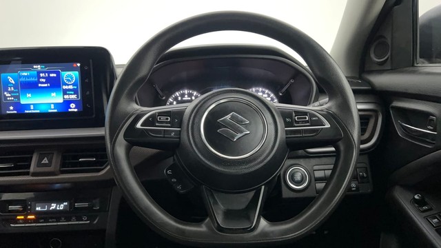 Second-hand 2023 Maruti Brezza Zxi DT BSVI for sale in Pune-29