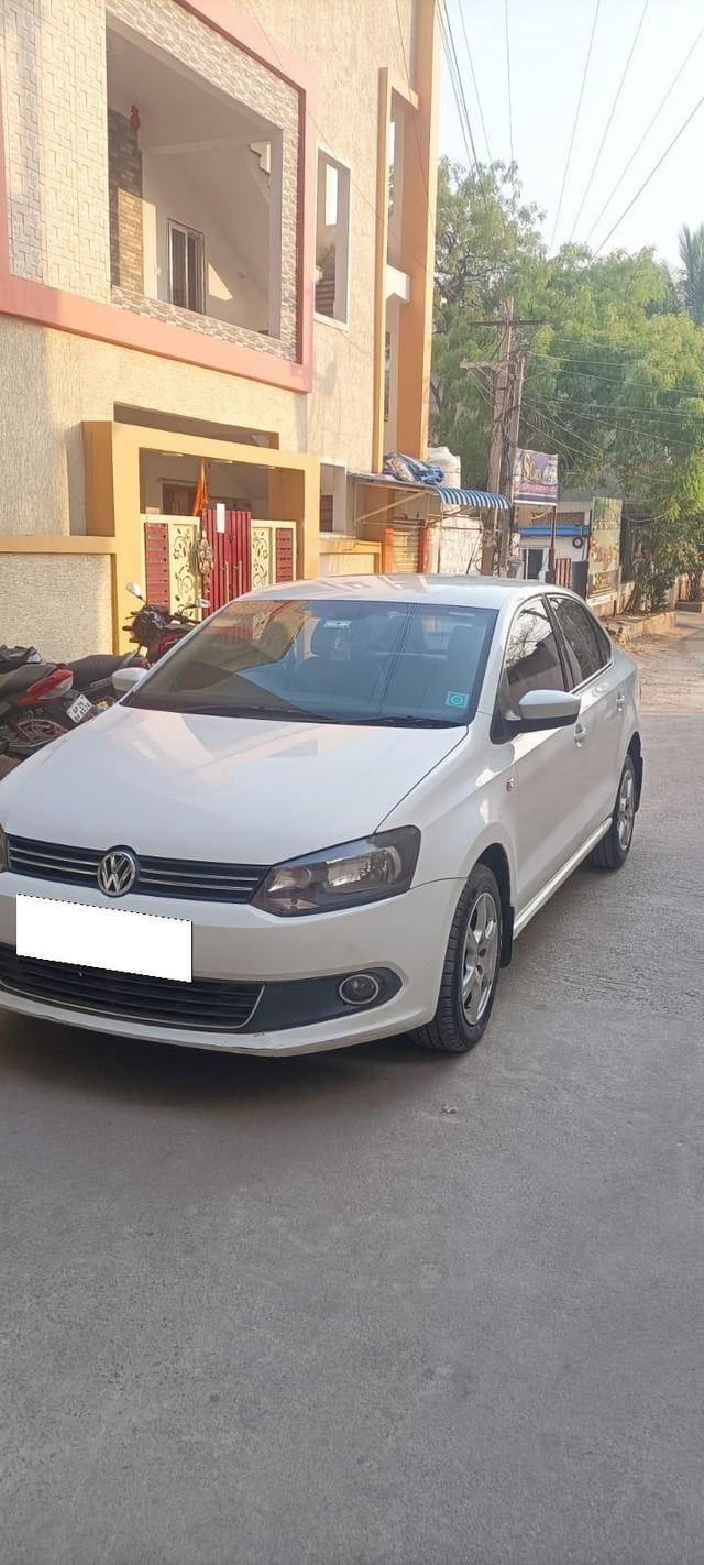 Second-hand 2012 Volkswagen Vento Petrol Highline for sale in Hyderabad-2