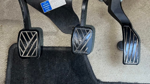 Second-hand 2016 Maruti Suzuki Ertiga ZXI for sale in Lucknow-14