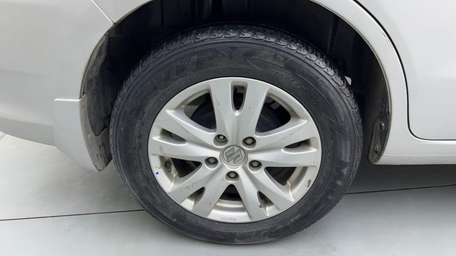 Second-hand 2016 Maruti Suzuki Ertiga ZXI for sale in Lucknow-18