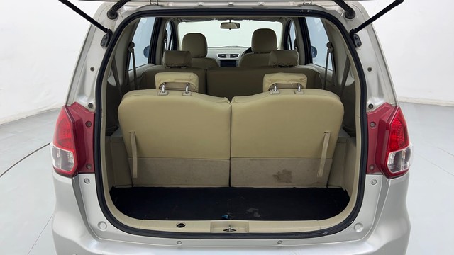 Second-hand 2016 Maruti Suzuki Ertiga ZXI for sale in Lucknow-9