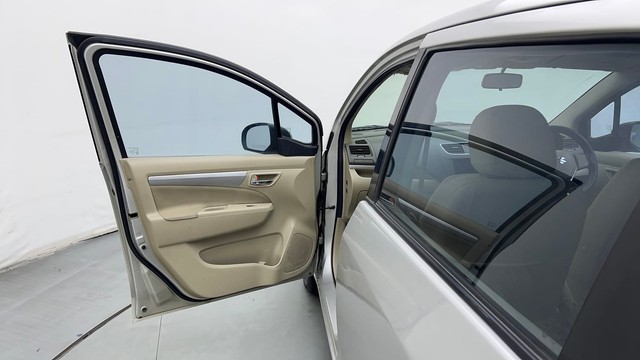 Second-hand 2016 Maruti Suzuki Ertiga ZXI for sale in Lucknow-37