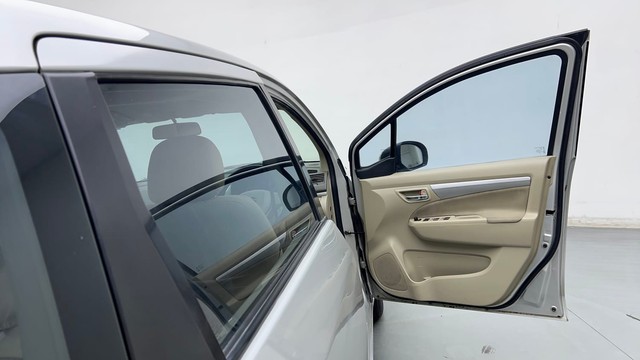 Second-hand 2016 Maruti Suzuki Ertiga ZXI for sale in Lucknow-16