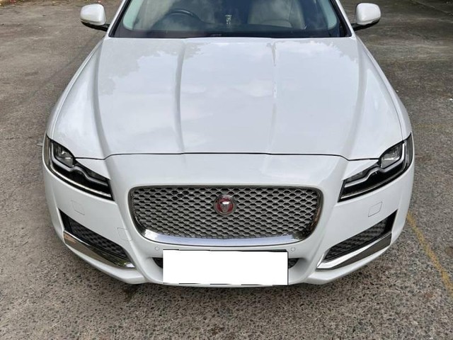 Second-hand 2021 Jaguar XF 2.0 Petrol Prestige for sale in New Delhi-0