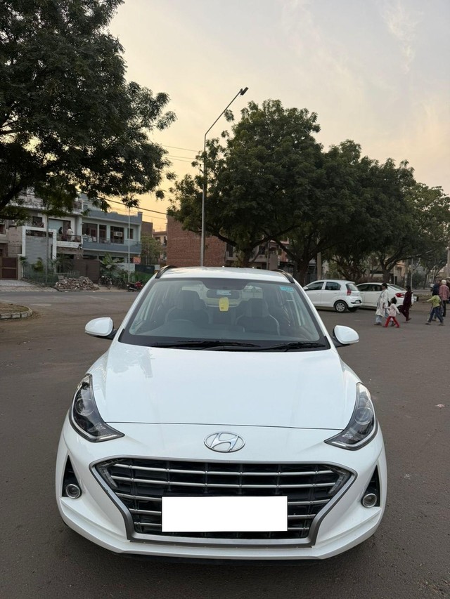 Second-hand 2021 Hyundai Grand i10 Nios AMT Sportz for sale in Zirakpur