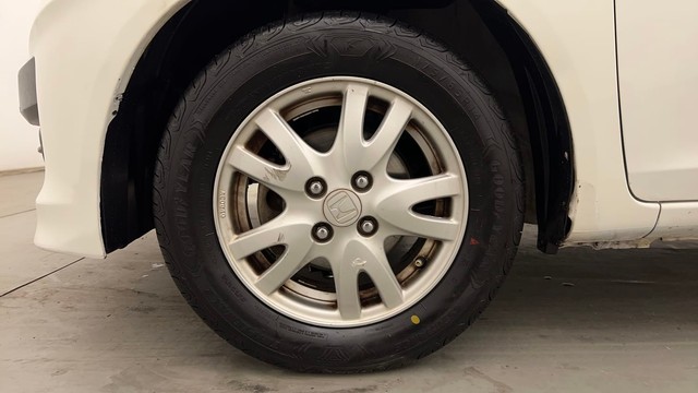 Second-hand 2015 Honda Brio VX for sale in Chandigarh-20