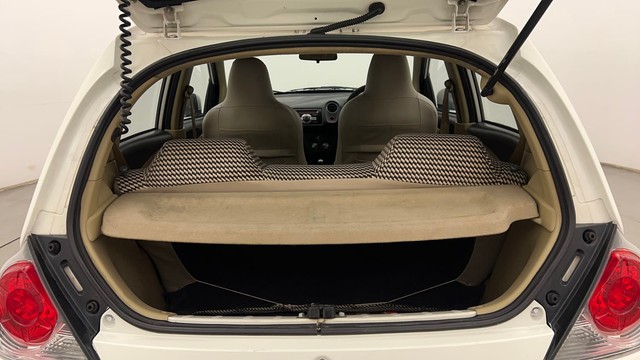 Second-hand 2015 Honda Brio VX for sale in Chandigarh-9