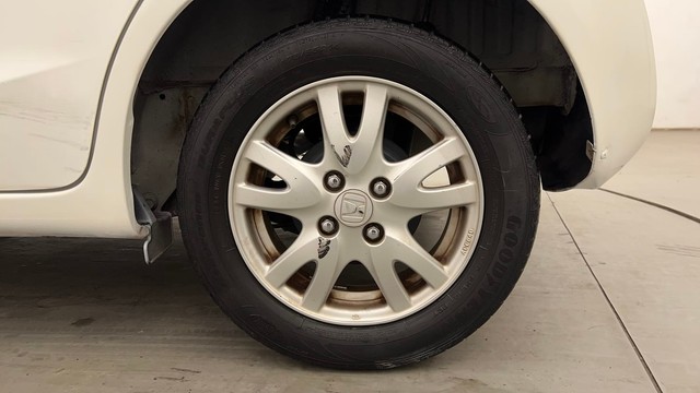 Second-hand 2015 Honda Brio VX for sale in Chandigarh-19