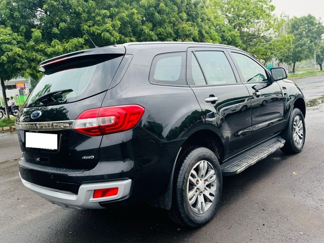 Second-hand 2017 Ford Endeavour 2.2 Trend MT 4X2 for sale in Zirakpur-3