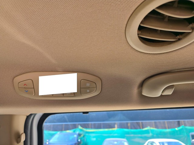 Second-hand 2020 Kia Carnival Limousine for sale in Mumbai-13