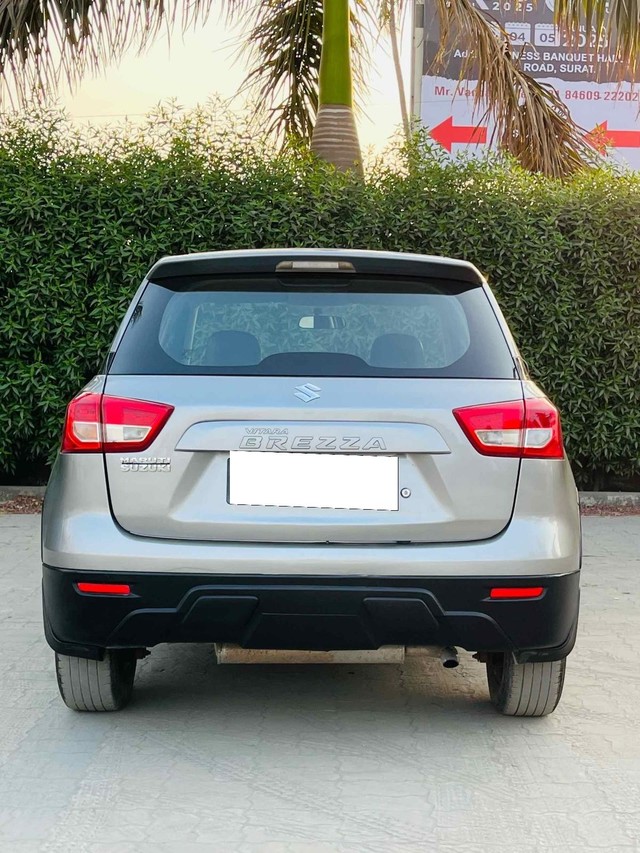 Second-hand 2018 Maruti Vitara Brezza LDi for sale in Surat