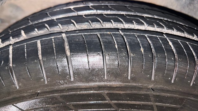 Second-hand 2010 Hyundai i10 Magna 1.2 for sale in Bangalore-39