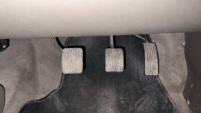 Second-hand 2010 Hyundai i10 Magna 1.2 for sale in Bangalore-14