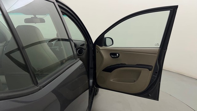 Second-hand 2010 Hyundai i10 Magna 1.2 for sale in Bangalore-16