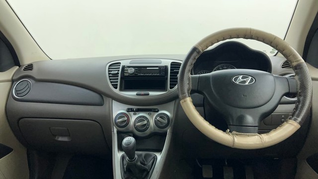 Second-hand 2010 Hyundai i10 Magna 1.2 for sale in Bangalore-11