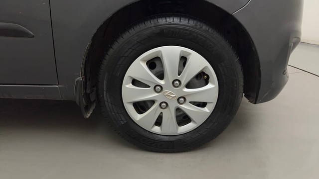 Second-hand 2010 Hyundai i10 Magna 1.2 for sale in Bangalore-17