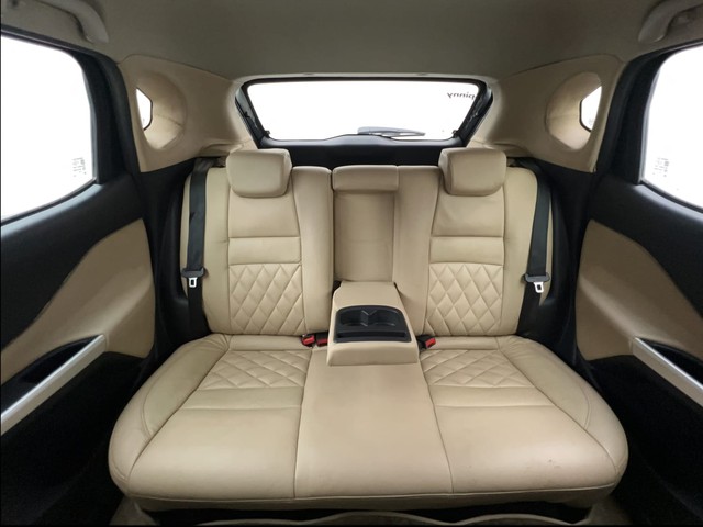 Second-hand 2022 Nissan Magnite Turbo CVT XV Premium for sale in Mumbai-25