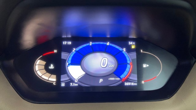 Second-hand 2022 Nissan Magnite Turbo CVT XV Premium for sale in Mumbai-13