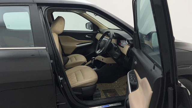 Second-hand 2022 Nissan Magnite Turbo CVT XV Premium for sale in Mumbai-15